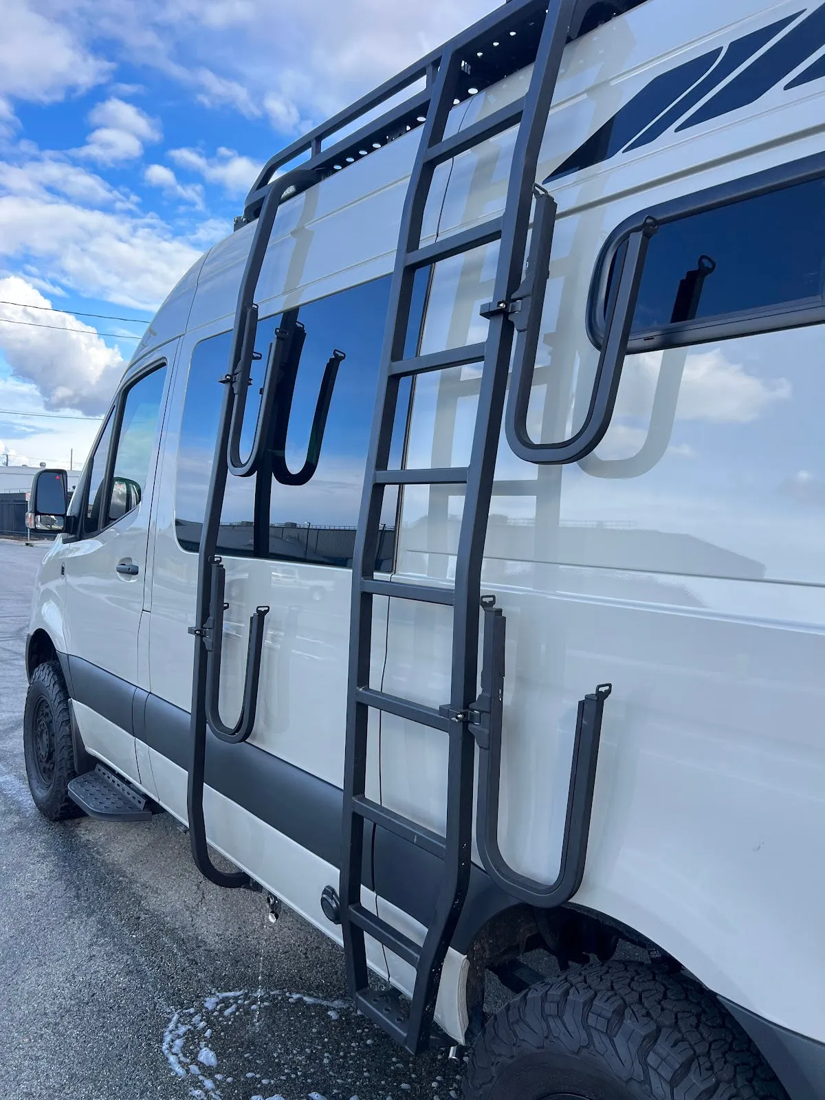 07  Side Surf Rack Hooks