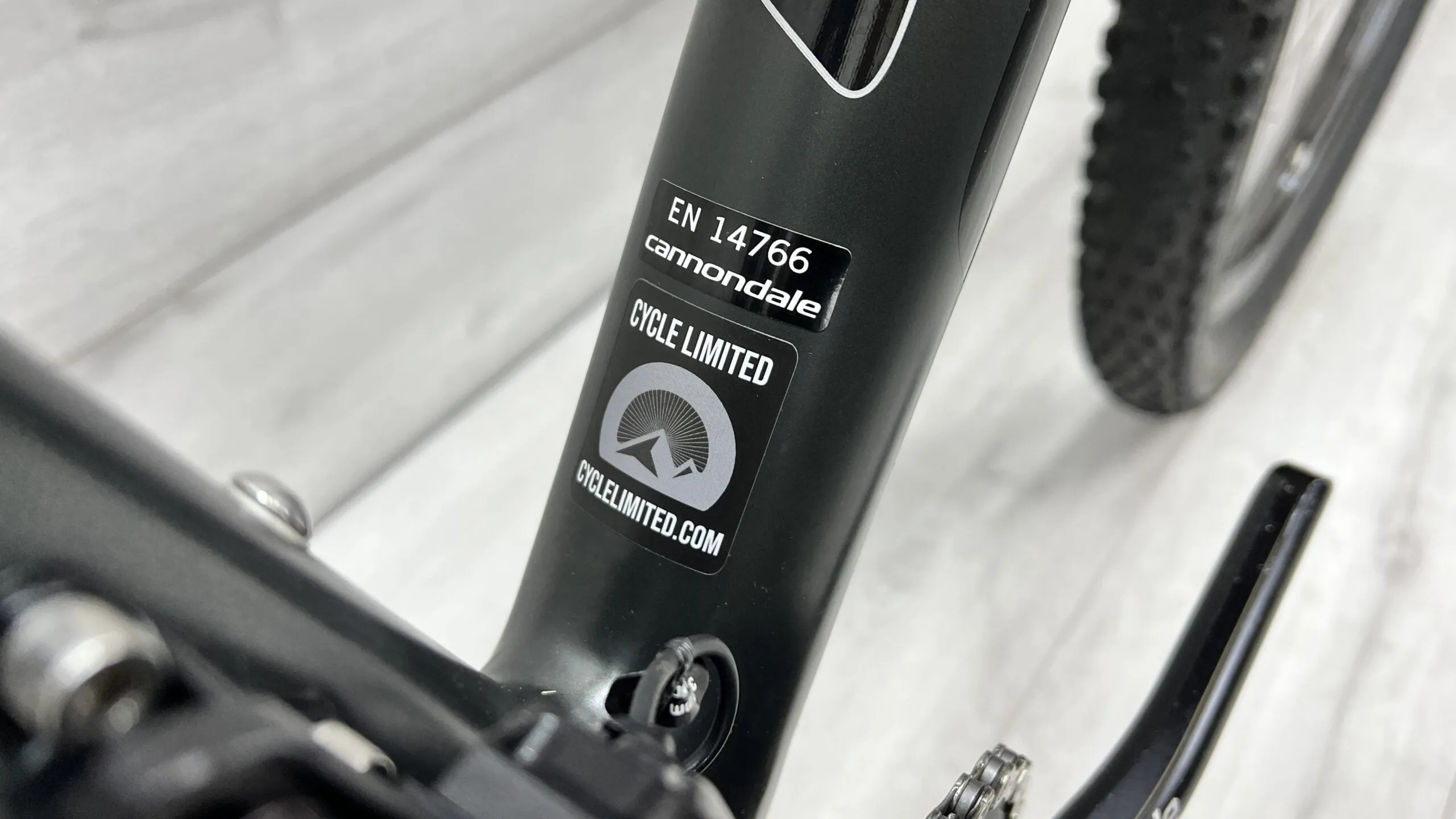 2015 Cannondale F-Si Carbon Black Inc.  Mountain Bike - Medium