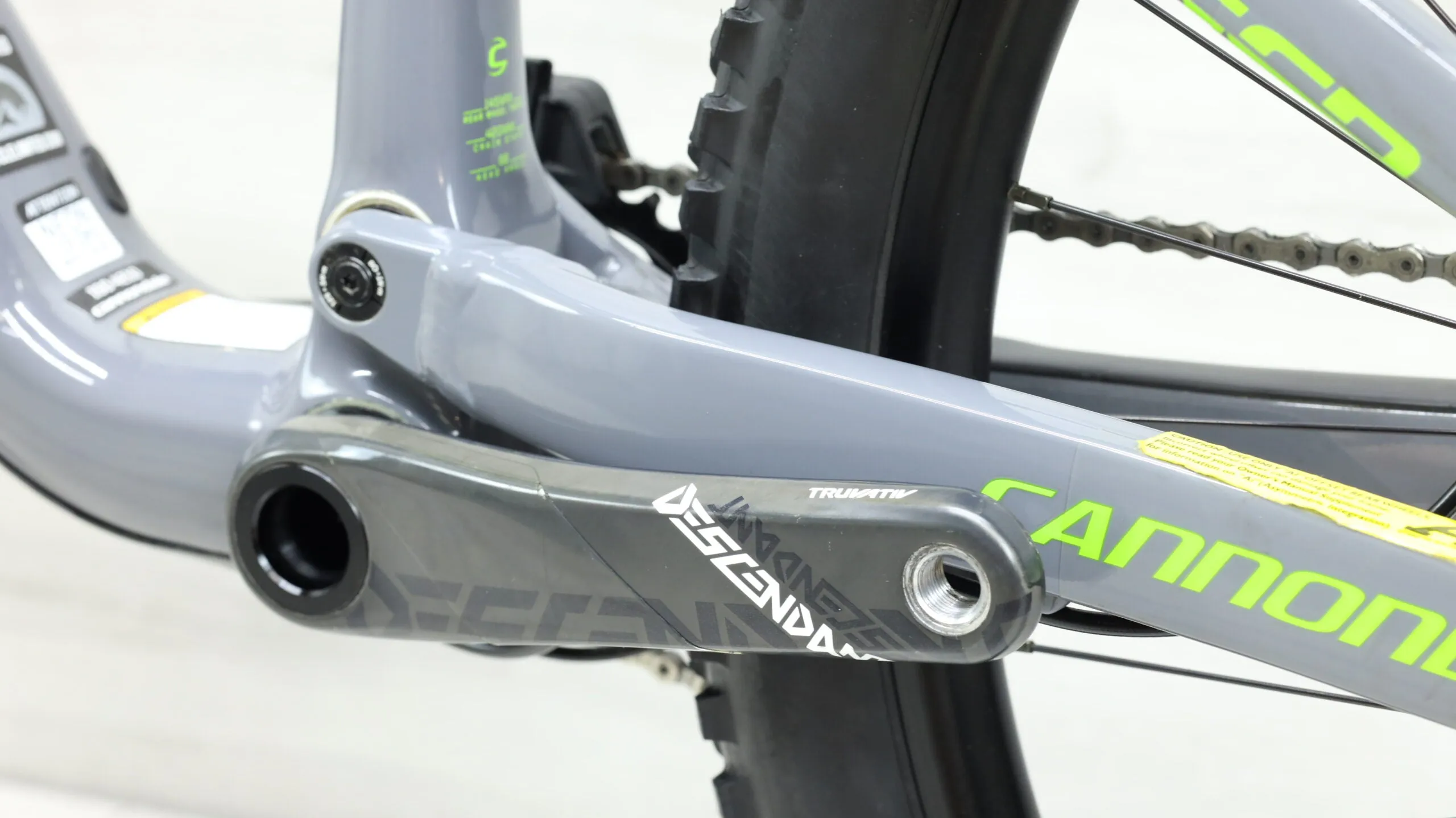 2018 Cannondale Trigger Carbon 2  Mountain Bike - Medium