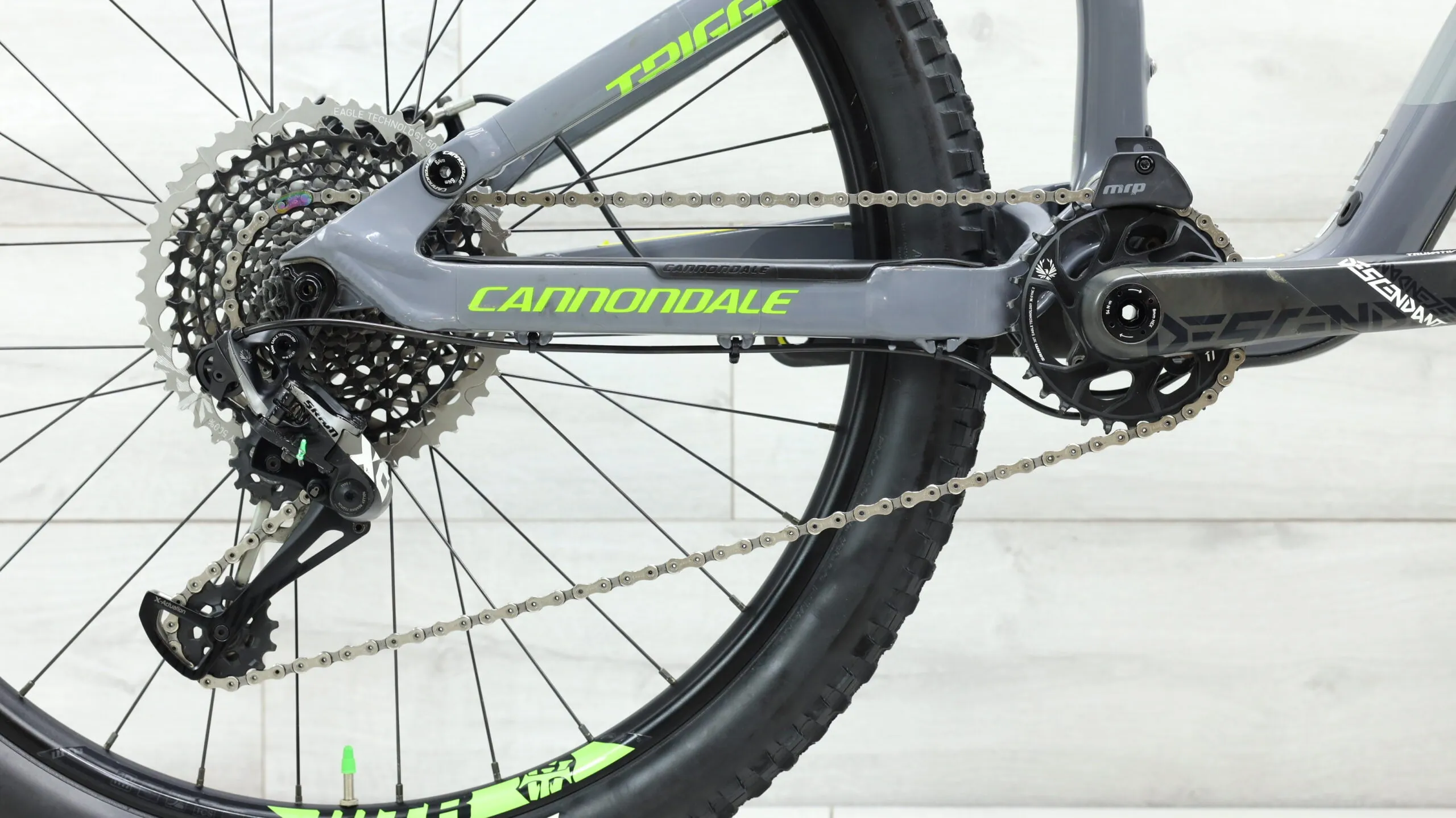 2018 Cannondale Trigger Carbon 2  Mountain Bike - Medium