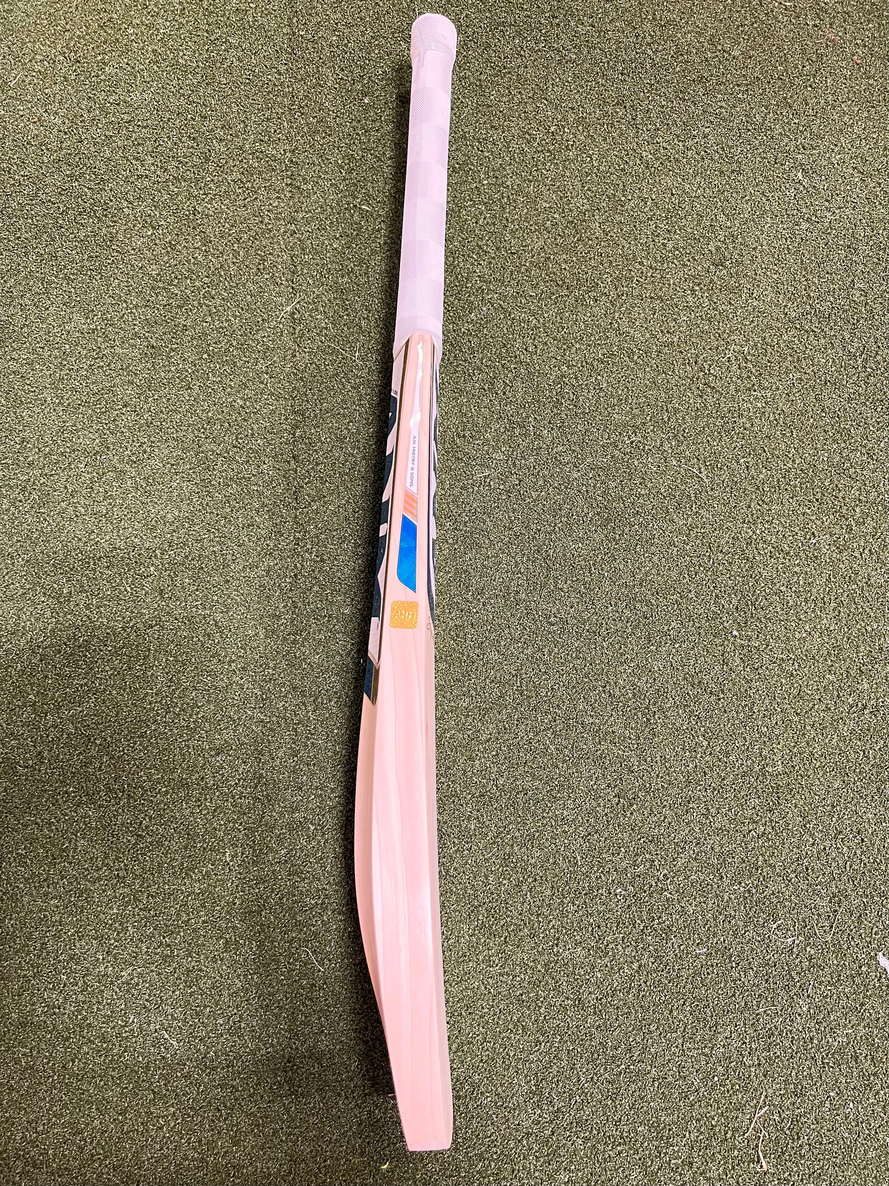 ANM SIGNATURE SH English Willow Cricket Bat