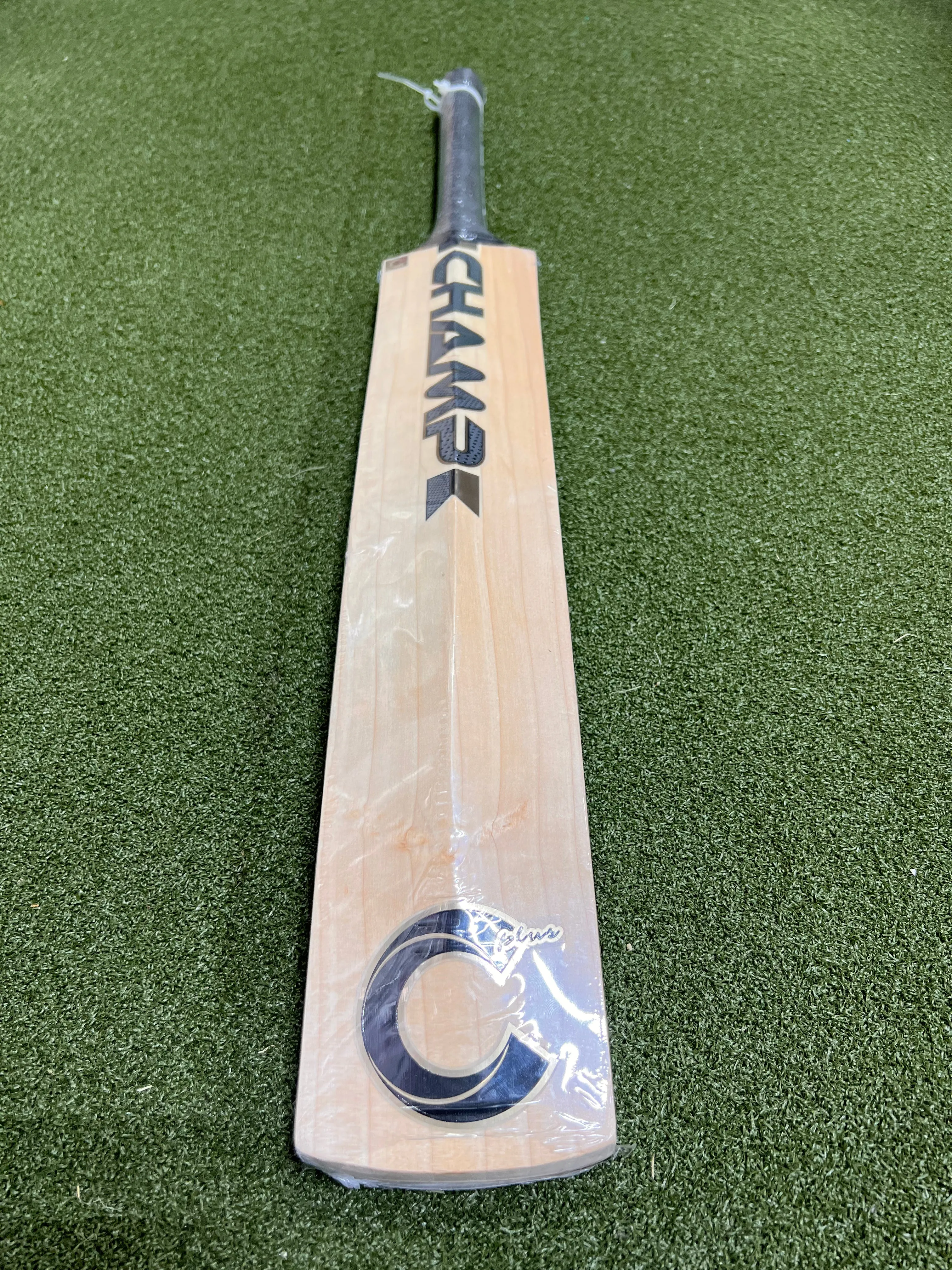 Champ Reserve series English Willow Bat