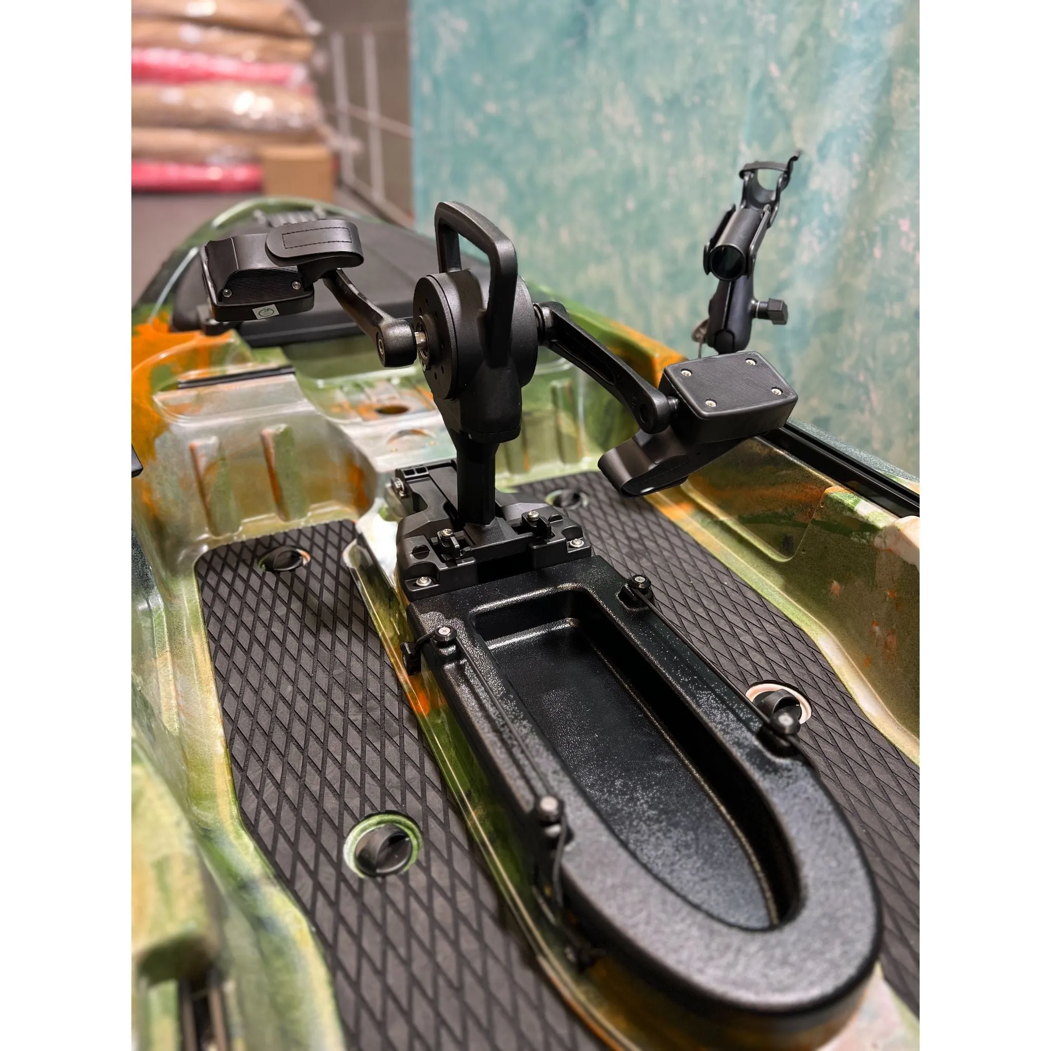 Pedal Pro Fish - 3.2m Pedal-Powered Fishing Kayak