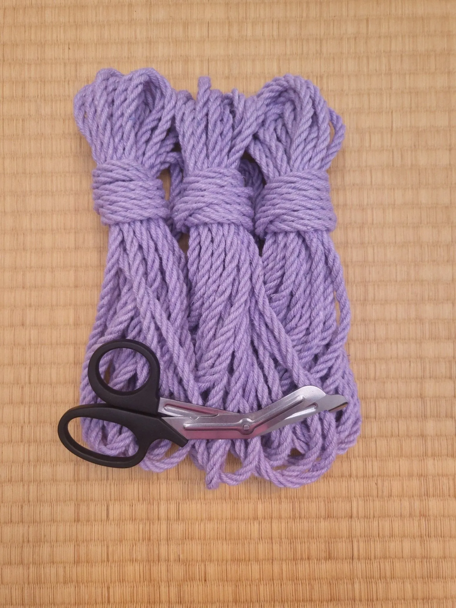 'Wisteria Love / Lilic' Hemp bondage rope.